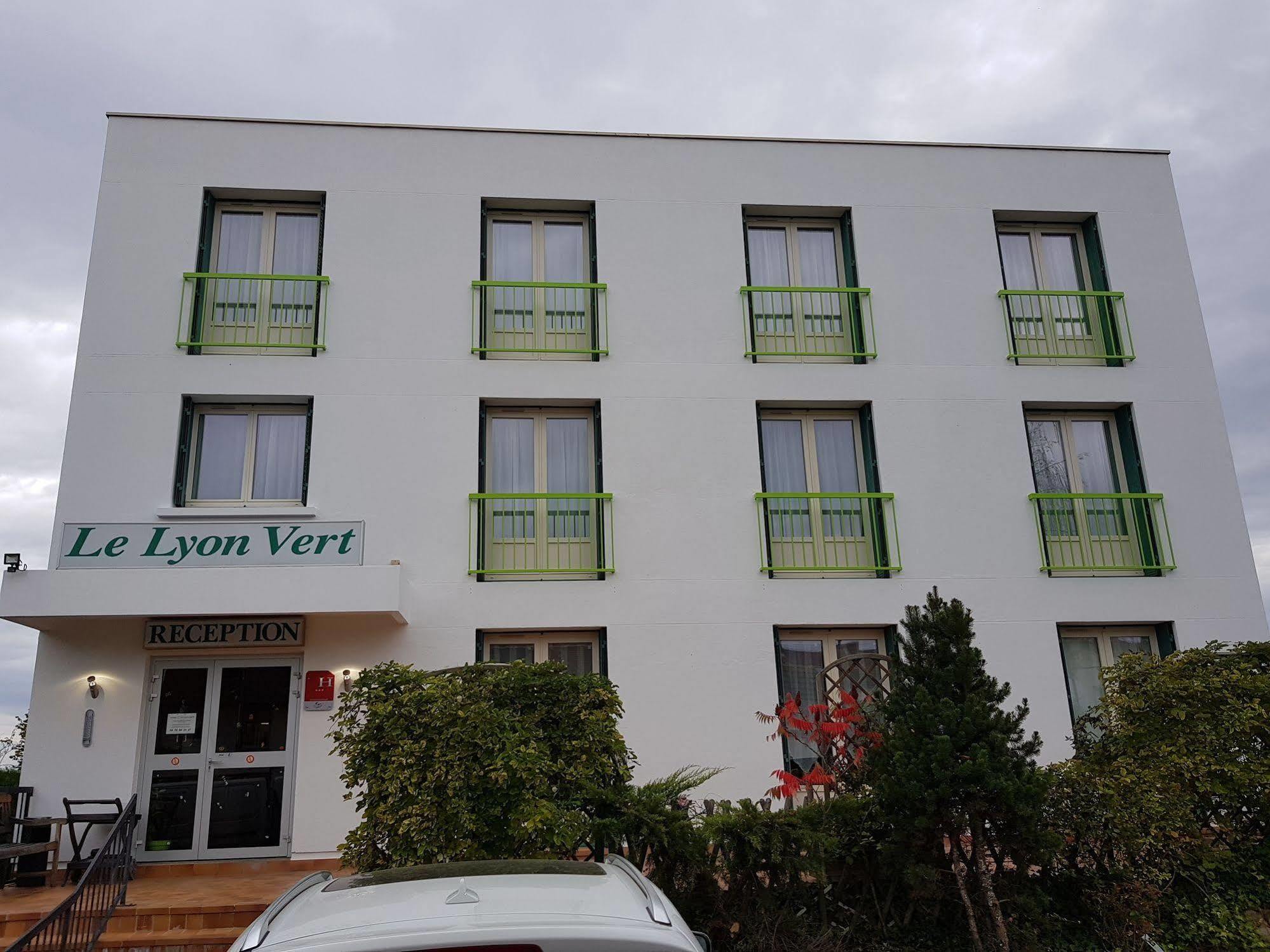 Le Lyon Vert Commentry Exterior foto